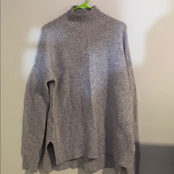 ❗️BOGO❗️Sweet Romeo Sweater - Picture 1 of 6